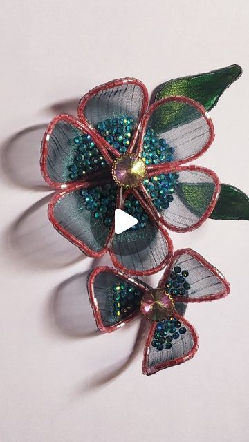 Brooch Dress Outfit, Brooches Blouse Design Tutorial, Flower Aari Work Designs, Brooch Work Blouse Design, Brooches Blouse Design, Applique Work Design, Flower Making With Cloth, Brooch Work, Organza Cloth