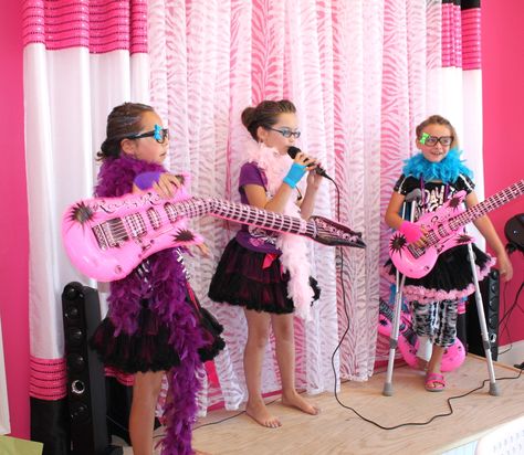 Kids Bop Birthday Party, Pop Star Birthday Party, Rock Star Party Decorations, Karaoke Birthday Party, Mocktail Party, Pop Star Party, Kids Bop, Rockstar Party, Music Birthday Party