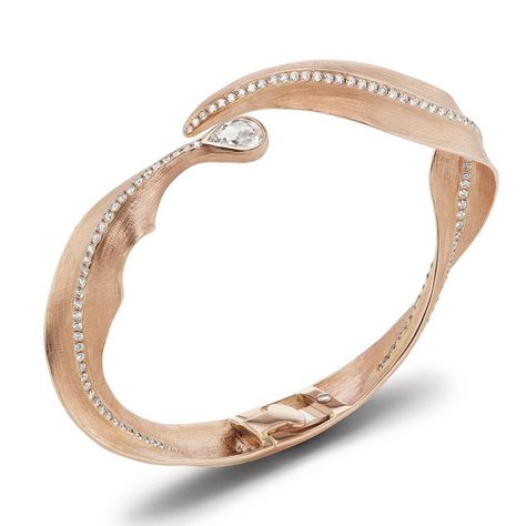 Top 10 bracelets for Mother’s Day 2022 | The Jewellery Editor Diamond Trellis, Trending Bracelets, Golden South Sea Pearls, Hair Accessories Set, Bangle Bracelet Set, Leaf Bracelet, Rose Gold Bracelet, Brown Diamond, Pink Bracelet