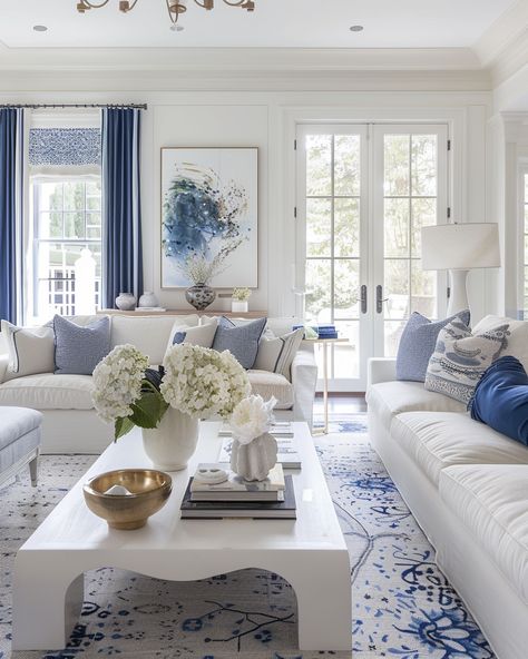 52 Elegant Blue and White Living Room Design and Decor Ideas – CreativeBooster Southern Interior Design Living Room, White And Blue Living Room, Blue And White House, Blue And Cream Living Room, Coastal Lounge, Sunroom Decor, Colorful Rooms, Blue And White Living Room, White Living Room Decor