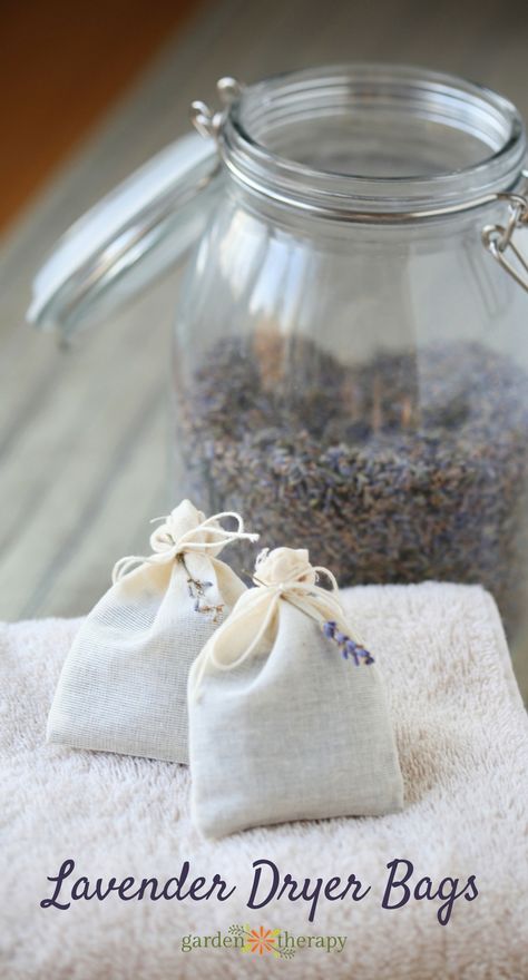 Lavender Dryer Bags, Lavender Uses, Lavender Crafts, Lavender Recipes, Lavender Herb, Natural Laundry, Pot Pourri, Homemade Cleaning Products, Natural Cleaners