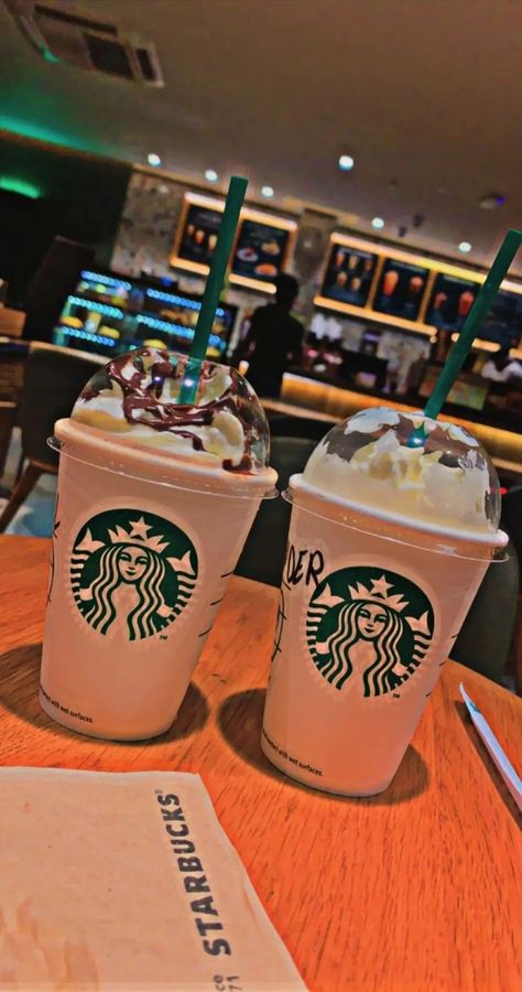 Starbucks Snapchat, Dairy Milk Chocolate Snap, Starbucks Pictures, Delicious Food Image, Frappuccino Inspired Recipes, Food Captions, Snap Streak Ideas Easy, Snap Snapchat, Foodie Instagram