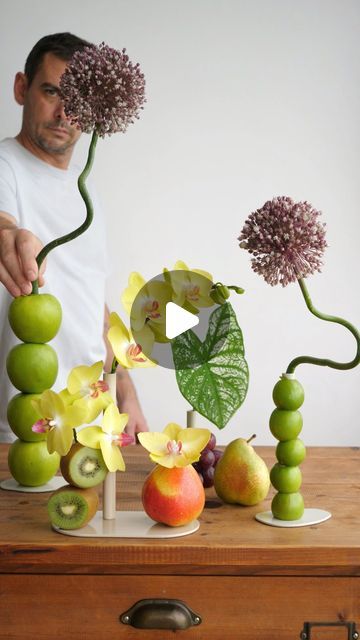 Fruit Centerpiece Ideas, Cool Vases, Lumix Gh5, Edible Centerpieces, Fruit Arrangements, June 30, Fruit And Veg, Ikebana, Flower Arrangement