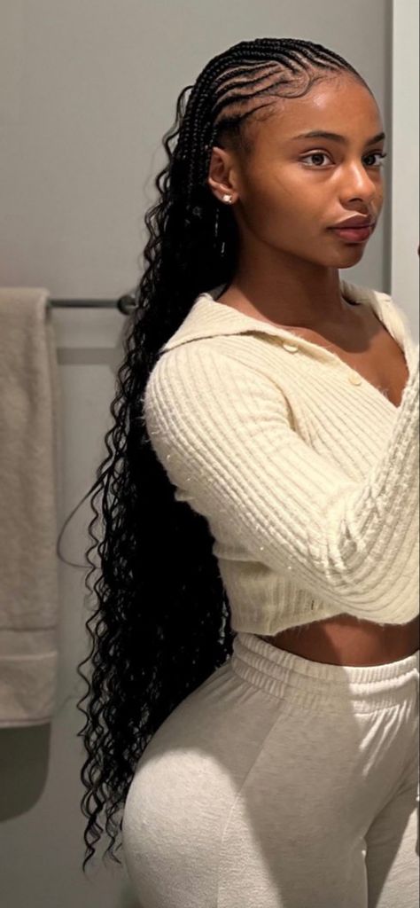 Feed in braids + curls Hairstyles For Summer Braids, Cute Summer Braids For Black Women, Braids For Labor And Delivery Black Women, Types Of Hairstyles For Black Women, Hairstyles 2024 Black Women, Medium Size Braids Hairstyles, Unique Braiding Hairstyles, Black Women Cute Outfits, Braids Summer 2024