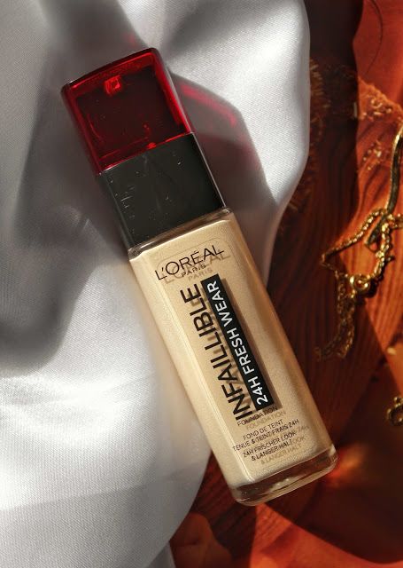 Review | L'Oreal Infallible 24H Fresh Wear Foundation Loreal Makeup Products, Loreal Infallible Foundation, Loreal Foundation, Maybelline Products, Infallible Foundation, Amazon Skincare, Infallible Pro Matte, Loreal Infallible, Revlon Makeup