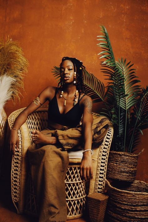 Earthy Boho Photoshoot, Earth Tone Photoshoot Black Women, Down To Earth Photoshoot, Afro Bohemian Outfits, Earthy Tone Photoshoot, Green And Brown Photoshoot, Earthy Studio Photoshoot, Boho Photoshoot Black Women, Neo Soul Photoshoot