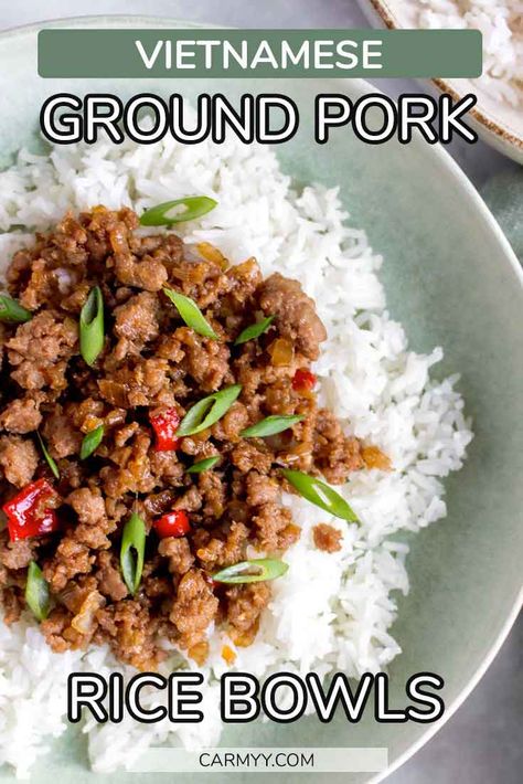 These Vietnamese Ground Pork Bowls come together so quickly and are so flavourful! Make them as an easy weeknight dinner or prepare them on the weekend as a meal prep. You only need a handful of ingredients and you’ll have dinner on the table in less than 30 minutes! Ground Pork Bowls, Ground Pork Recipes Easy, Pork Bowl Recipe, Pork And Rice Recipes, Pork Bowls, Healthy Eating Lunch, Ground Pork Recipes, Fast Meals, Healthy Bowls Recipes