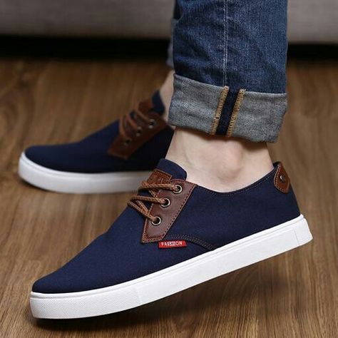 Flat Oxford Shoes, Mens Fashion Suits Casual, Flat Shoes Men, Shoes Men Casual, Mens Casual Leather Shoes, Best Shoes For Men, Casual Leather Shoes, Mens Casual Dress Outfits, Guys Clothing Styles