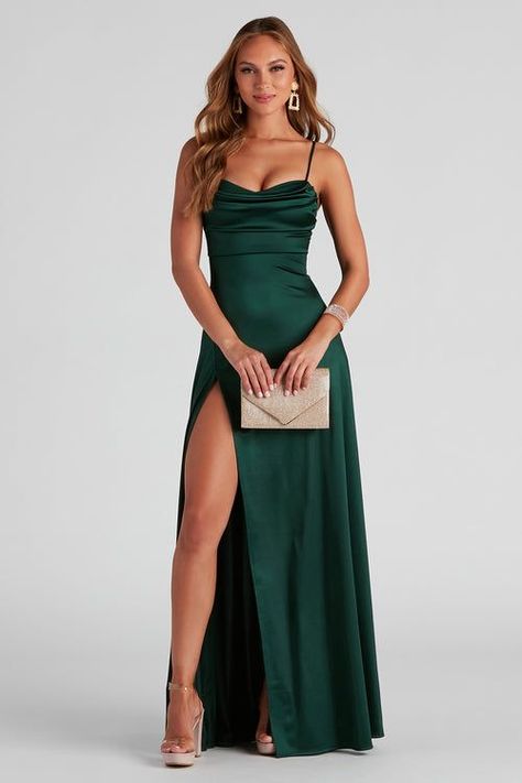 Green Dress Formal, Satin Cowl Neck Dress, Emerald Green Prom Dress, High Heels Outfit, Prom Dress Inspo, Green Formal Dresses, Verde Smeraldo, Emerald Green Dresses, Prom Dress Inspiration