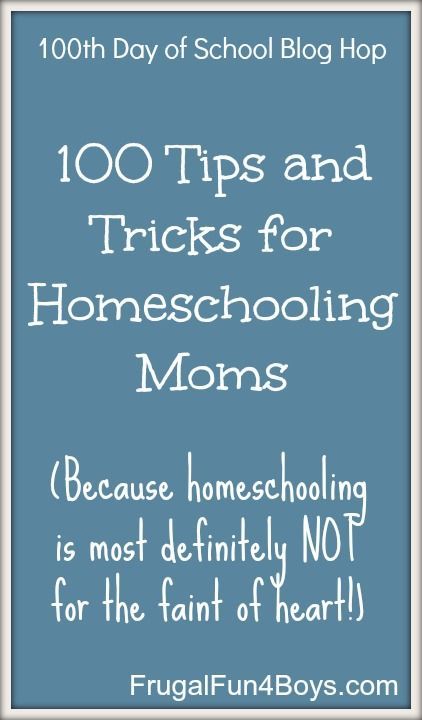 100 Tips and Tricks for Homeschooling Moms - Wow, lots of good stuff here!  Tips on scheduling, curriculum choices, fitting in chores, and more! Lapbook Templates, Homeschool Education, Homeschool Inspiration, How To Start Homeschooling, Homeschool Encouragement, Homeschool Life, Homeschool Help, Homeschool Planning, Homeschool Organization