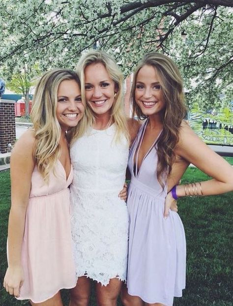 These dresses are perfect examples of what to wear for graduation! #graduationdresses Sorority Formal Dress, Graduation Outfits, Grad Dresses, College Graduation, Up Girl, Outfits Ideas, Mini Dress Party, Homecoming Dresses, Perfect Dress