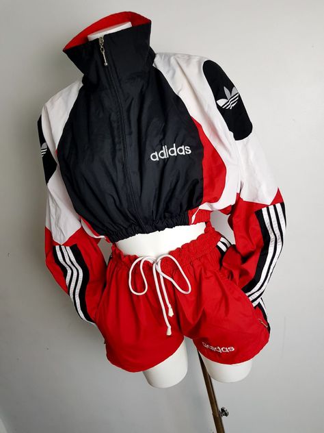 Reworked Adidas, Reworked Fashion, Adidas Set, Fitness Wear Outfits, Black Order, Old Fashion Dresses, Clothes Tops, Adidas Vintage, Reworked Vintage