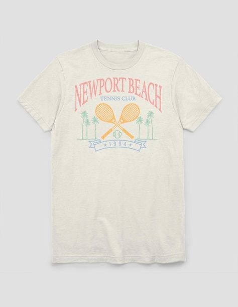 DESTINATION Newport Tennis Team Unisex Tee - NATURAL | Tillys Preppy Shirts For School, Cute Fits For 10-12, Preppy Tshirt Designs, Tennis Graphic Tee, Cute Summer T Shirts, Summer T-shirts, Big Tee Shirts, Good Graphic Tees, Cute Tops For School