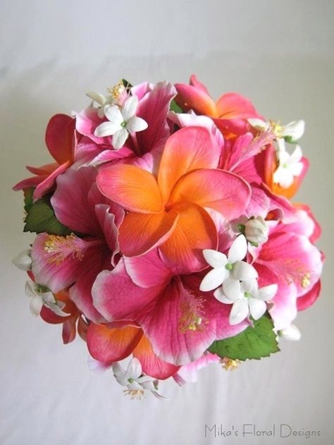 Beautiful Plumerias!! Plumeria Bouquet, Gerbera Wedding, Hibiscus Bouquet, Hibiscus Wedding, Beach Wedding Pink, Teardrop Bouquet, Beach Wedding Decorations Reception, Artificial Wedding Bouquets, Round Bouquet