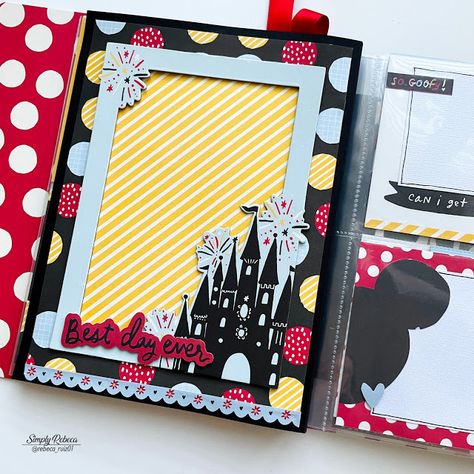 Disney Photo Album Ideas, Disney Paper Crafts, Disney Photo Book, Flipbook Ideas, Disney Main Street, Disney Mini Album, Diy Mini Album, Disney Diy Crafts, Scrapbook Disney