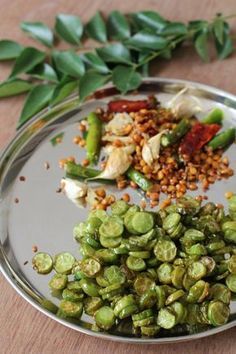 Indian Pickle Recipe, Krishna Mandir, Indian Chutney Recipes, Andhra Recipes, Indian Veg Recipes, Pakora Recipes, Vegetarian Indian, Veg Dishes, Cookout Food