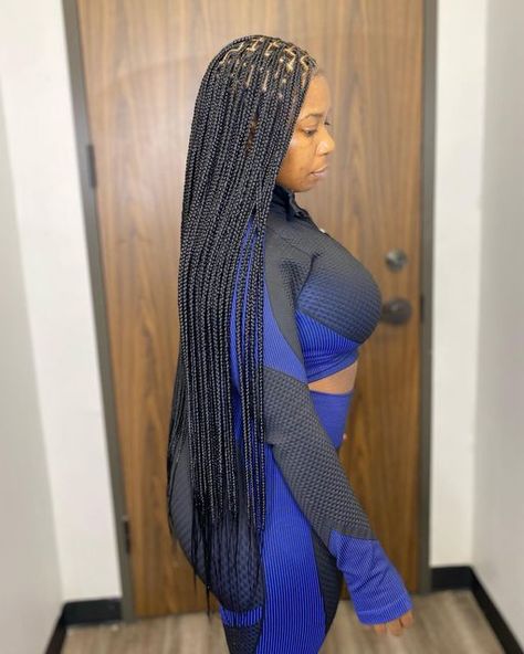 Small Buttlength Knotless Braids, Small Thigh Length Knotless Braids, But Length Knotless Braids, Smeduiem Knotless, Small Braids, Pretty Braided Hairstyles, Braided Ponytail, Goddess Braids, Protective Hairstyles