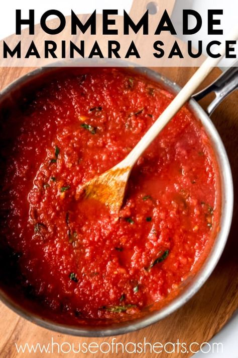 Marinara Sauce With Canned Tomatoes, Pasta Sauce From Crushed Tomatoes, Easy Red Pasta Sauce, Homemade Tomato Pasta Sauce, Tomato Marinara Sauce, Marinara Pasta, Homemade Marinara Sauce, Texas Chili, Marinara Sauce Recipe