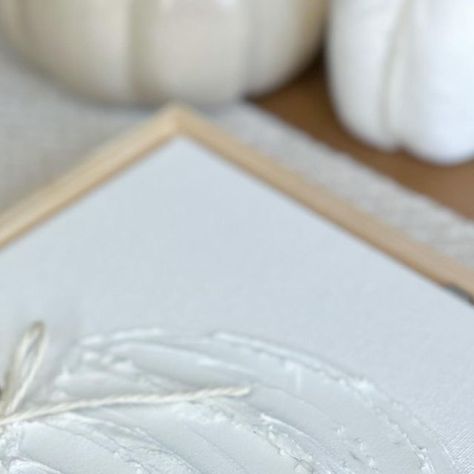 Spackle Pumpkin, Craft Night Projects, Cheap Crafts, Instagram Diy, Craft Night, Fall Weather, A Craft, Fall Diy, Fall Design