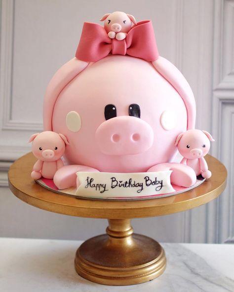 H-1 Birthday Cake Jakarta (@moreecakeco) posted on Instagram • Feb 2, 2021 at 6:10am UTC Pig Cake Design, Barnyard Cake, Hungry All The Time, Pig Birthday Cakes, Cake Designs Images, Pig Cake, Baking Substitutes, 1 Birthday, Birthday Cake Ideas