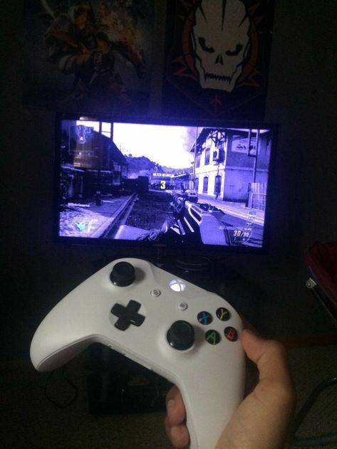 Xbox Aesthetic, Profile Picture Instagram Dark, African History Facts, Gta 6, Iphone Wallpaper Video, Games For Boys, Best Gaming Wallpapers, Instagram Photo Frame, Gamer Boy