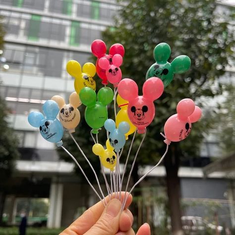 21.95US $ 35% OFF|30pcs Disneyland Balloon Mickey Size Mixed Delivery Individual Printed Mickey Pattern Bulk Toy Random Diy Decoration Toy Gift| |   - AliExpress Disney Baby Shower Themes, Disney Villain Party, Mickey Wreath, Mickey Mouse Crafts, Disney Diy Crafts, Balloon Toys, Mickey Mouse 1st Birthday, Disney Souvenirs, Disney Baby Shower