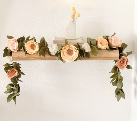 High Chair Garland, Boho Garland, Felt Flower Garland, Vine Garland, Home Decor Floral Arrangements, Nursery Garland, Felt Succulents, Felt Flowers Diy, Felt Wreath