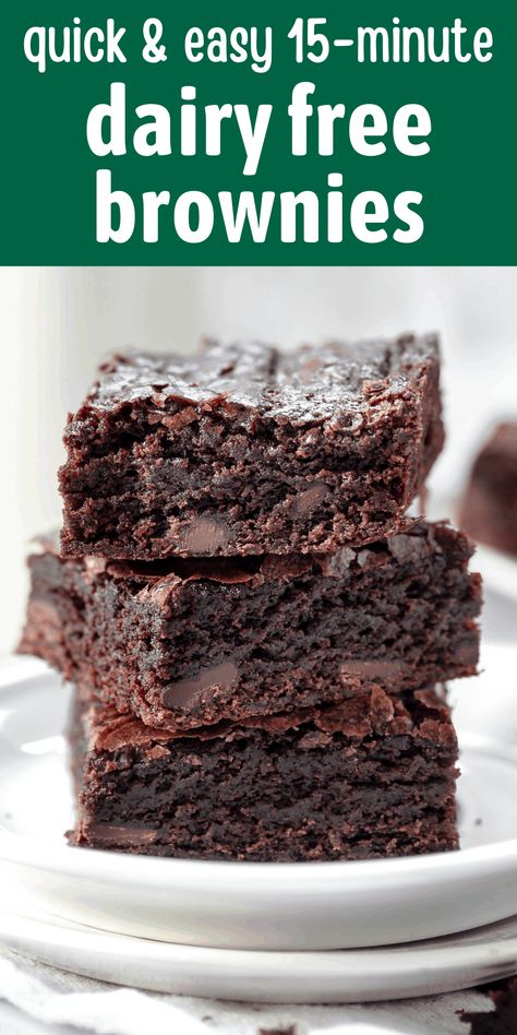 You don’t need dairy to make these wonderful dairy-free brownies. They are easy to prepare and taste perfect, offering a rich, fudgy flavor. Dairy Free Chocolate Dessert, Dairy Free Deserts, Non Dairy Desserts, Dairy Free Brownies, Dairy Free Treats, Gf Baking, Easy Chocolate Desserts, Dairy Desserts, Tray Bake Recipes