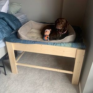 Diy Bed Extension For Dog, Bedside Dog Bed Elevated, Dog Bed Next To Human Bed, Bedside Dog Bed, Dog Platform Bed, Dog Bed Platform, Diy Raised Dog Bed, Diy Elevated Dog Bed, Dog Bunk Beds