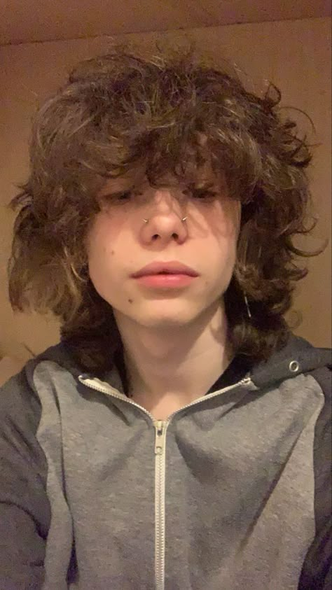 Trans Guy Long Hair, Grunge Male Face Claims, Brown Curly Hair Boy, Trans Men Haircut, Hair Cuts Short Curly, Trans Man Haircut, Trans Haircut Ftm, Brown Hair Guy, Brown Haired Boy