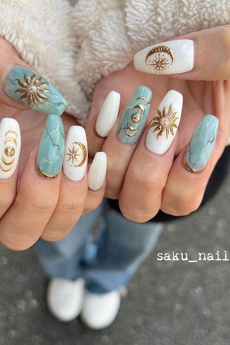 Get inspired by the bohemian vibes of summer with these hobo-inspired nails featuring a bold sun and moon design. Perfect for any summer occasion! #SummerNails #BohoInspiration #SunandMoon Sun Nails, Boho Nails, Unghie Nail Art, Witchy Nails, Hippie Nails, Moon Nails, Colorful Nails, Her Nails, Nagel Inspo