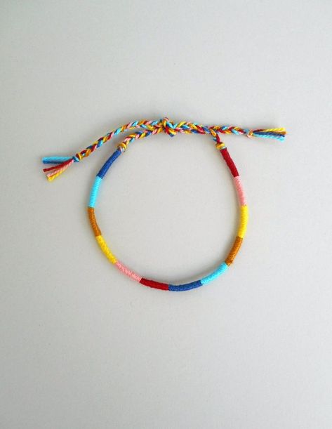 Rope Friendship Bracelet, Bracelet Cotton, Cute Friendship Bracelets, Bracelet Fil, Colorful Bracelet, Surfer Bracelets, Friendship Bracelets Tutorial, Friendship Bracelets Designs, Diy Friendship Bracelets Patterns