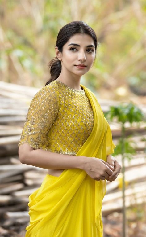 Latest Blouse designs Yellow Silk Saree Blouse Designs, High Neck Blouse Designs, Blouse Designs For Silk Sarees, Cocktail Saree, Angrakha Kurti, Neck Blouse Designs, Designer Saree Blouse, Blouse Designs High Neck, Simple Saree Designs