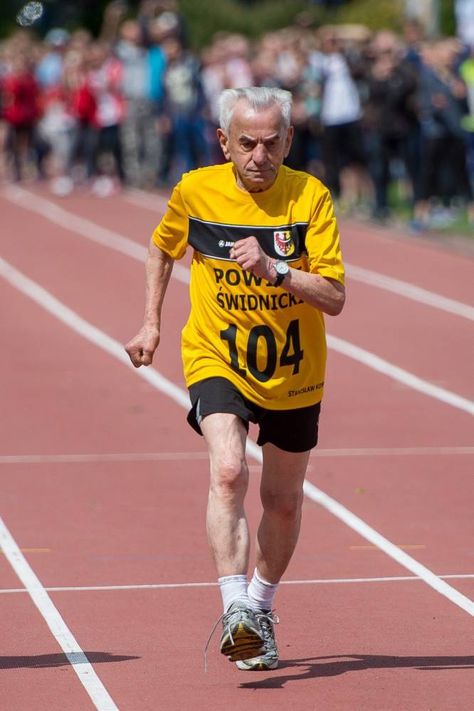 Pensioner, 104, becomes oldest man to run 100m in Europe 100s Day, Running Images, Person Running, Benefits Of Running, Future Predictions, Old Person, Record Holder, Positive Images, People Running