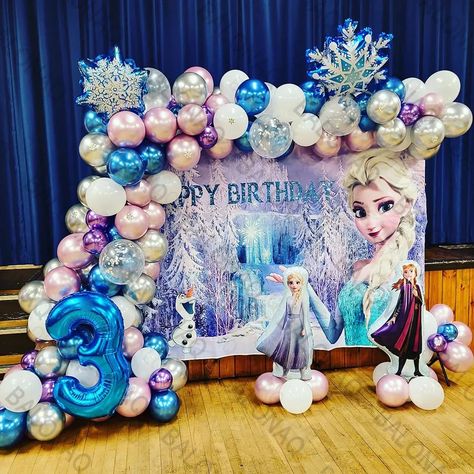 92pcs Disney Theme Background Wall Frozen Party Decoration Elsa Anna Foil Balloons Number Ball Baby Girl Birthday Party Kids - AliExpress Elsa Theme Decoration, Elsa And Anna Decorations, Frozen Theme Birthday Decoration, Frozen Birthday Decoration Ideas, Frozen Birthday Decorations, Baby Girl Birthday Party, Frozen Balloons, Balloons Number, Frozen Party Decorations