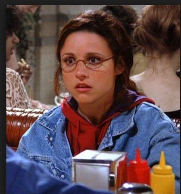 When she realized that without a significant other and a job, she had become George. | Community Post: 53 Times Elaine Benes Was The Biggest Hot Mess On Television Elaine Benes Glasses, Elaine Seinfeld Hair, Elaine Benes Aesthetic, Elaine Benes Outfits, Elaine From Seinfeld, Elaine Seinfeld, Seinfeld Elaine, Seinfeld Kramer, Elaine Benes