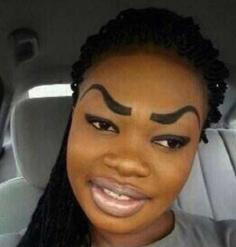 Funny Pictures of Awful, Ugly Eyebrows Eyebrow Fails, Funny Eyebrows, Crazy Eyebrows, Bad Eyebrows, Eyebrow Trends, Beauty Mistakes, Eyebrows Makeup, Makeup Fails, Arched Eyebrows