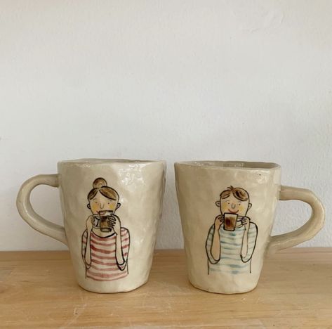 couple ceramic handmade cup/mug. Matching Mugs Aesthetic, Couple Cups Ideas, Couples Ceramics, Couple Ceramics Ideas, Bf Ideas, Couple Cups, Kawaii Cups, Matching Mugs, Valentine Days