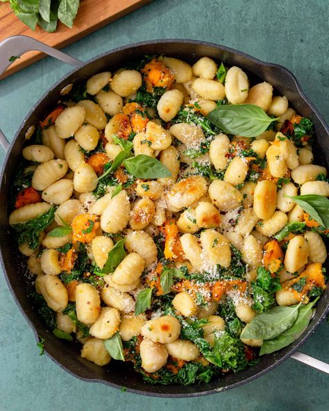 This gnocchi is crispy, cheesy, fluffy and so tasty. Paired with roasted butternut squash & kale for big cosy vibes. Fried Gnocchi, Pan Fried Gnocchi, Butternut Squash Kale, Healthy Budget, Cosy Vibes, Healthy Recipes On A Budget, Roasted Butternut Squash, Roasted Butternut, Healthy Lunch Recipes