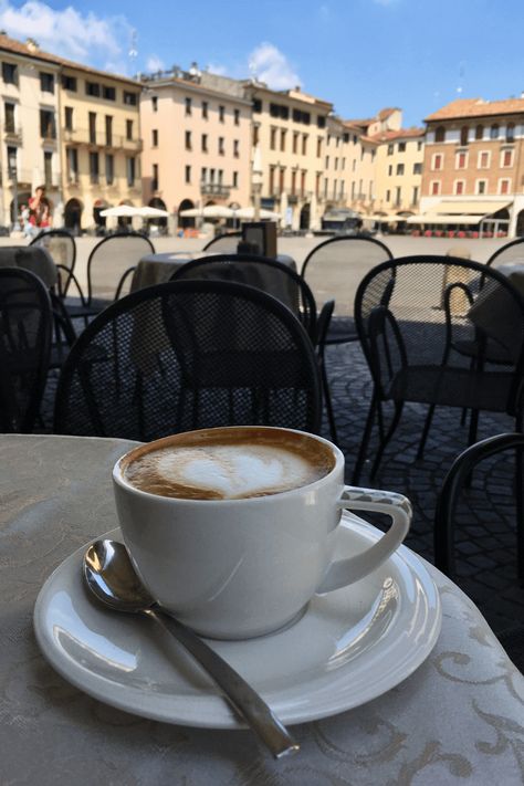 Italy Coffee Aesthetic, Italian Coffee Aesthetic, Coffee In Italy, Italian Coffee Shop, Caffe Macchiato, Italian Sayings, Coffee Place, Coffee Aesthetics, Italy Coffee