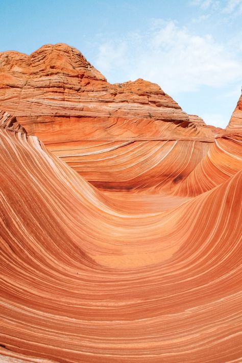 12 Best Places In Utah To Visit - Hand Luggage Only - Travel, Food & Photography Blog The Wave Arizona, Snow Canyon State Park, Escalante National Monument, Utah Travel, Utah Photography, Lake Powell, Hand Luggage, Home Inspiration, Best Hikes