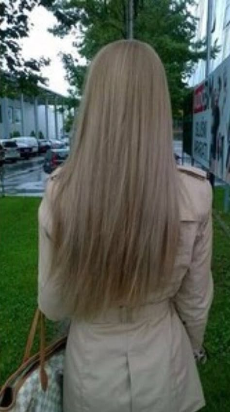 Medium ash blonde hair Medium Ash Blonde Hair, Light Ash Blonde Hair, Blond Hairstyles, Medium Ash Blonde, Ash Blonde Hair Colour, Ash Hair Color, Luxy Hair, Ash Blonde Hair, Beautiful Hair Color