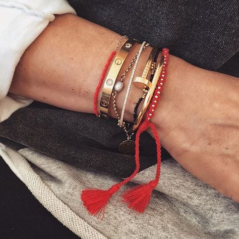 it's all in the details Arm Party, Cartier Love Bracelet, Jewelry Inspo, Love Bracelets, Mode Inspiration, Arm Candy, Bracelet Stack, Silver Bracelets, Cartier