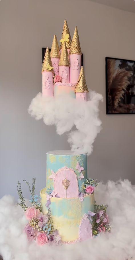 Layers Cake Recipes, Princess Castle Cake Ideas, Disney Castle Cake Ideas, Once Upon A Time Birthday Cake, Princess Castle Cakes, Disney Princess Cake Ideas, Disney Princess Castle Cake, Princess Cake Ideas, Sand Castle Cake