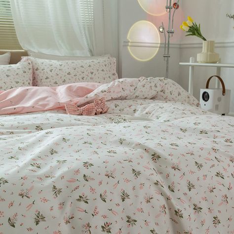 Comforter Sets Aesthetic, Duvet Covers Pink, Pink Floral Bedding, Girls Pink Bedding, Simple Bedding Sets, Pink Bed Sheets, Full Garden, Queen Girl, Bed Makeover