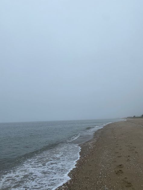 east coast summer morning foggy dark summer i turned pretty conrad fisher good vibes cozy morning august Cloudy Morning Aesthetic, Grey Beach Aesthetic, New England Beach Aesthetic, Beach Morning Aesthetic, Rain On Beach, Beach Rain Aesthetic, Cloudy Beach Aesthetic, Cold Beach Aesthetic, Morning Beach Aesthetic