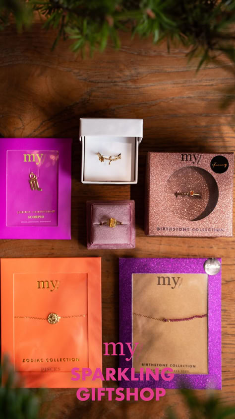 ⁠gifting season is here and the enchanting my jewellery gift shop has everything you ever wanted!🤍 embrace the spirit of giving with our meaningful & personal gifts, and create special moments of love with those closest to you during the most magical season of all! happy gifting! Earring Backing Card, Mood Board Jewelry, Ideas De Packaging Accesorios, Creative Jewelry Packaging, Jewellery Packaging Ideas, Jewellery Gift Packaging, Jewelry Booth, Jewelry Packaging Design, Jewelry Packaging Bags