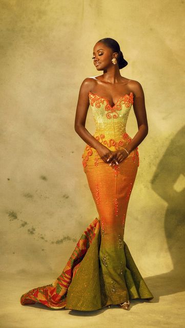 African Theme Wedding Dress, Halter Asoebi Styles, Ivorian Wedding Dress, Nigerian Weddings Dress, African Wedding Dress Guest, Ghanian Traditional Wedding Dress, Traditional Congolese Wedding Dress, Nigerian Styles Dresses, Bridal Asoebi Styles