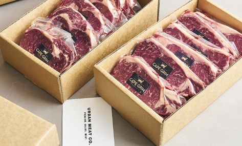 Steak Package, Meat Packaging, Carnicerias Ideas, Frozen Food Packaging, Meat Box, Meat Delivery, Meat Packing, Food Box Packaging, Premium Meat