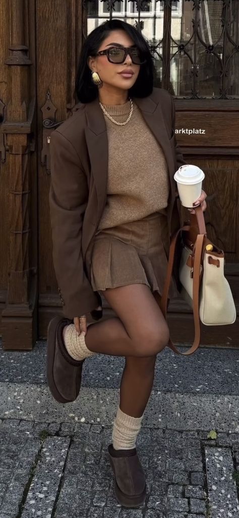 Clueless Preppy Outfits, Boss Baddie Outfits, Preppy Outfits 30s, Brown Skirt Work Outfit, Brown Dress With Stockings Outfit, All Brown Winter Outfit, Classy 20s Outfits, Chocolate Monochrome Outfit, Two Piece Winter Outfit